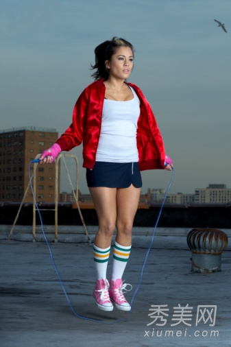 跳绳的好处和坏处,正确的跳绳减肥方法-+狸窝