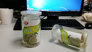 创意拍摄:巧用吼吼相机APP帮你在一张照片中出现多个自己